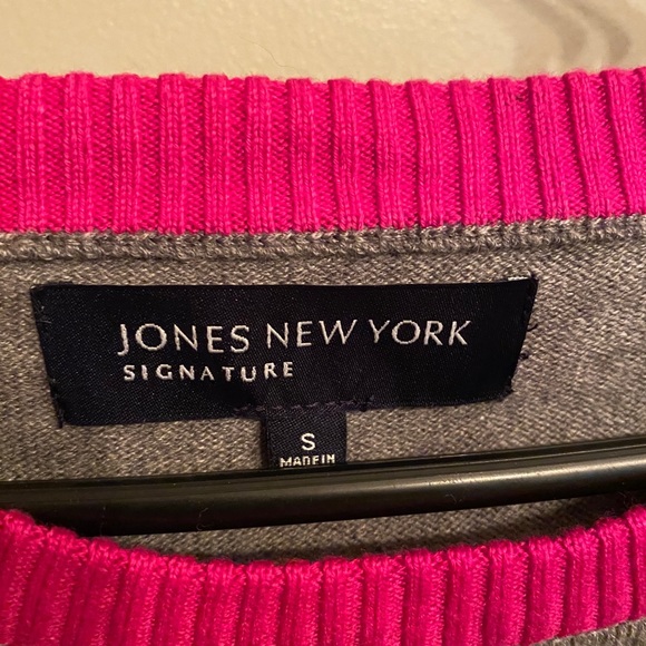 Jones New York Penguin Sweater - Picture 3 of 4